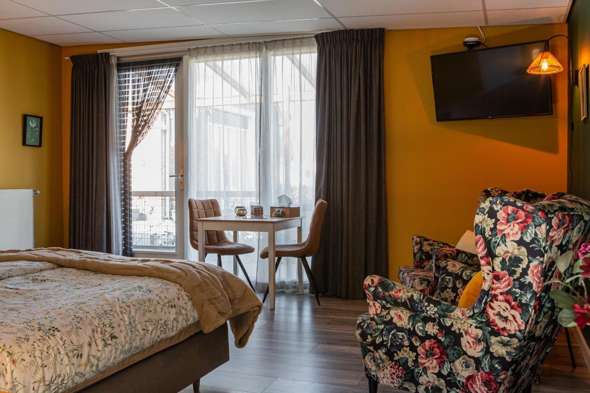 B&B Het Gelders Buitenleven Overasselt Экстерьер фото